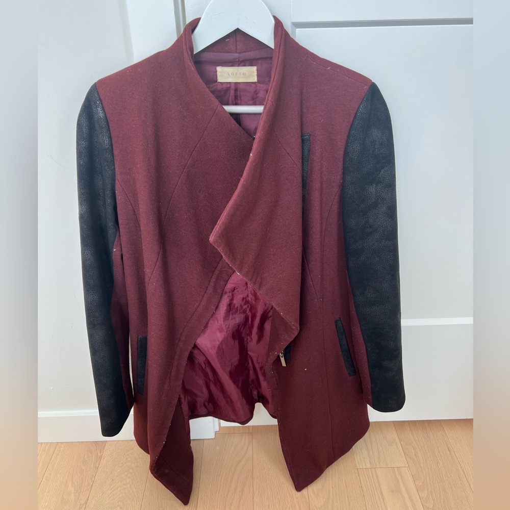 Women's LOFT 82 Jacket Coat